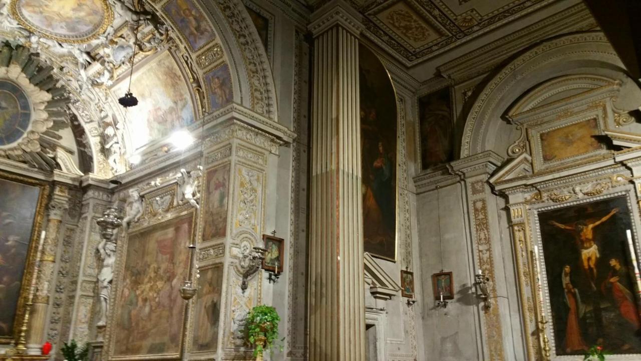 Lägenhet Palazzo Marescalchi Belli, Vicino Piazza Di Spagna Rom